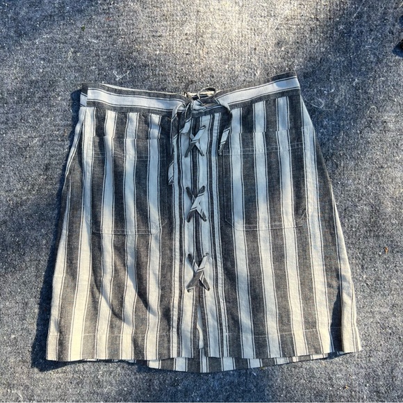 Madewell Striped Lace-Up Skirt, Linen, G3051 - Picture 3 of 10